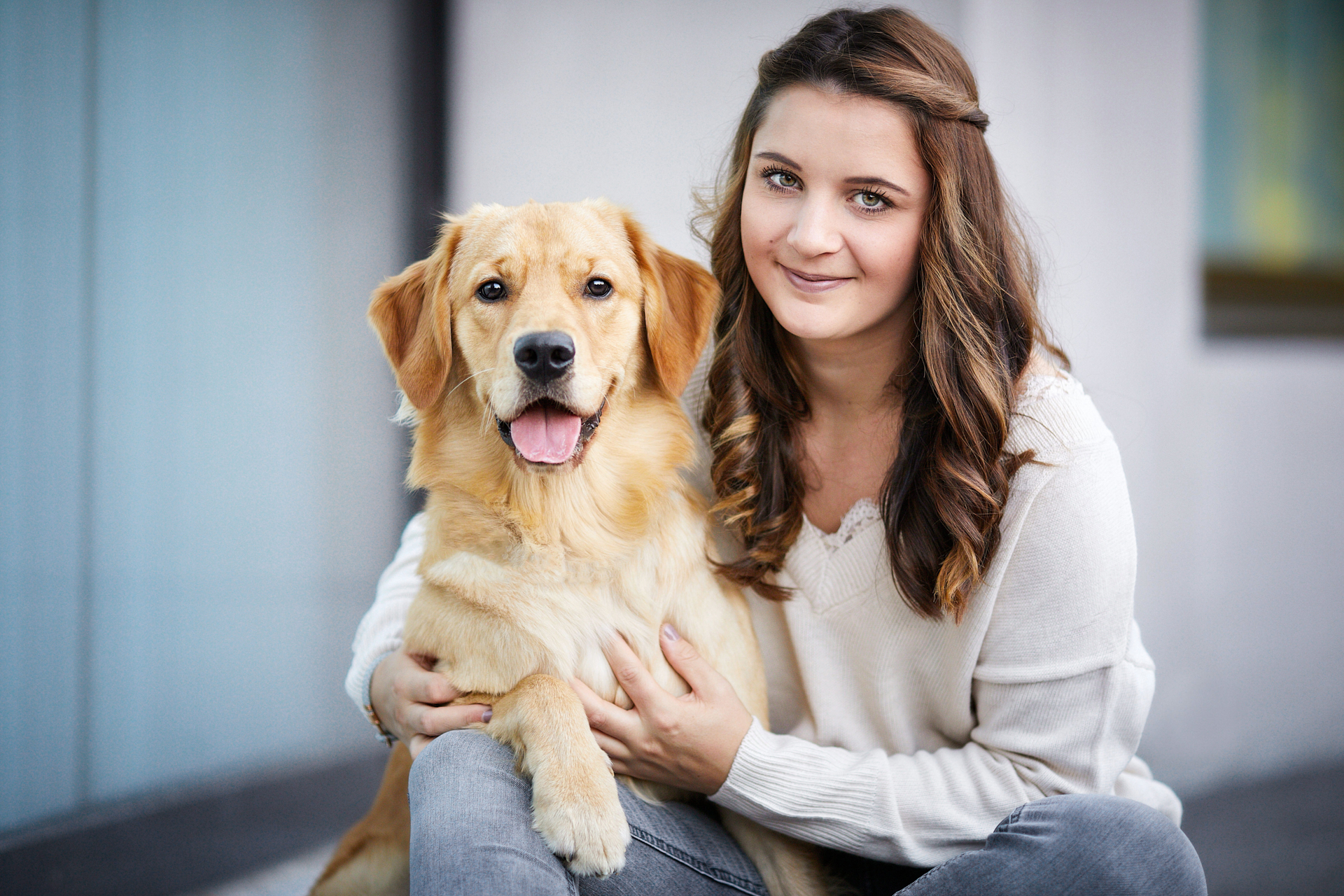 Read more about the article Hunde Fotoshooting mit Golden Retriever Rusty in der Altstadt von Rheinfelden (Schweiz)